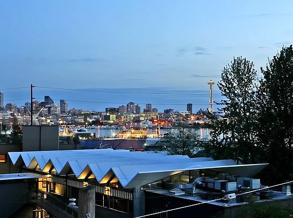 What A Beautiful View!  Lake Union, The Space Needle And Seattle!
