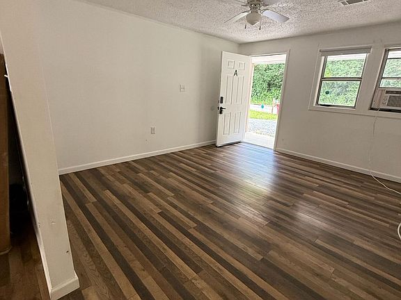 4th image of 2503 Felton Ave