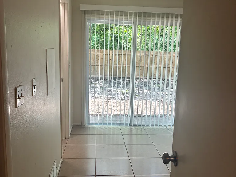 3832 Valley Tree Dr #3830 — Photo 20