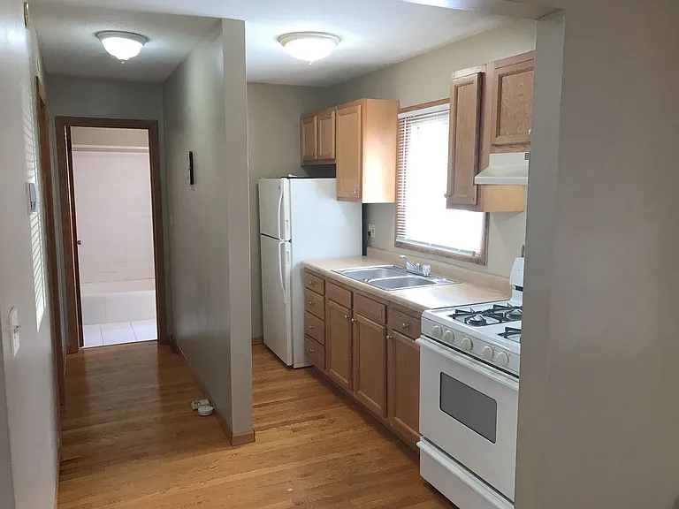 7700 Bloomington Ave South — Photo 14