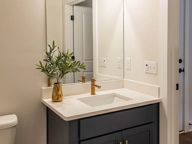 1403 Kingsley St #209 — Photo 18