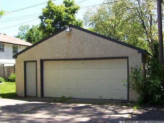 2nd image of 1488 Maryland Ave E