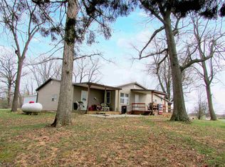 640 Noe Rd, Orleans, IN 47452