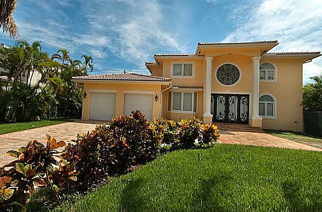 1st image of 655 Golden Beach Dr