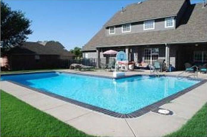 pool!