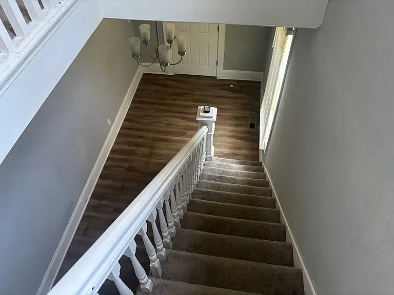 440 Newport News Ave — Photo 2