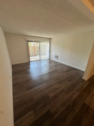 29 Dearborn Pl Photo 1