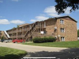 1404 Silver St #18, Urbana, IL 61801