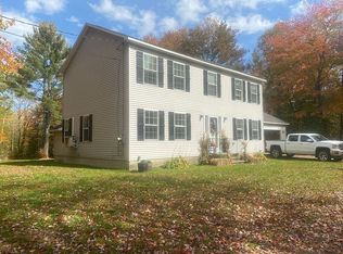 8 Ross Rd, Levant, ME 04456