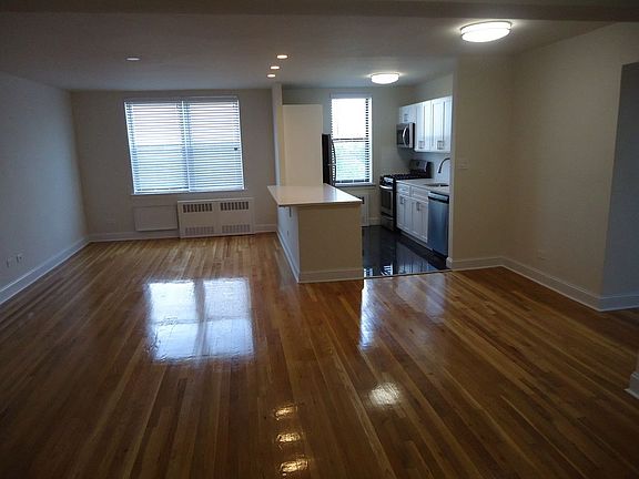 2nd image of 14210 Hoover Ave APT 609