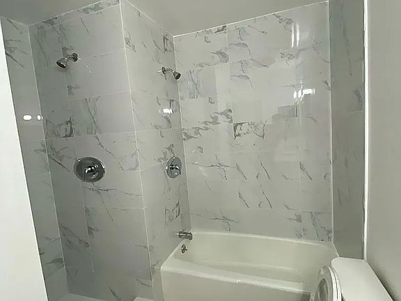 5th image of 140 S Wetherly Dr #107