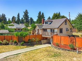 3710 McCall Blvd W, Bremerton, WA 98312