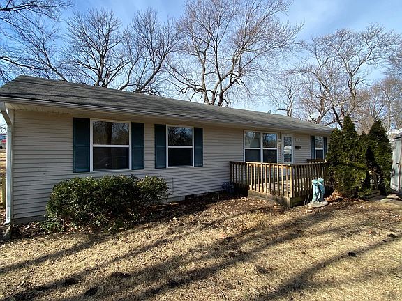 2nd image of 9436 Bristol Ave