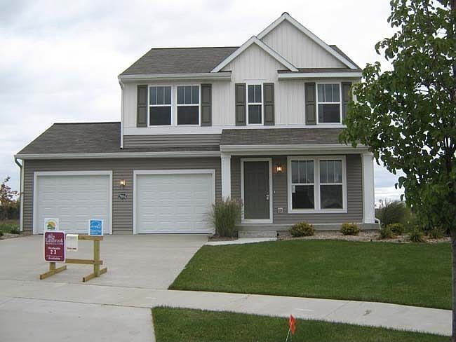 NEW construction! Cook's Crossing in Byron Center