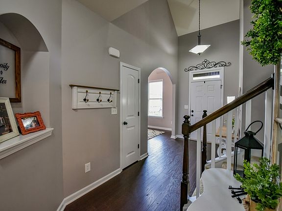 5th image of 11561 Andrew Way