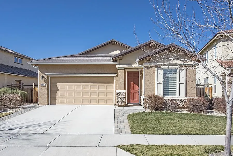 7075 Jermann Dr photo 1