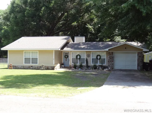 799 Old Newton Rd, Daleville, AL 36322