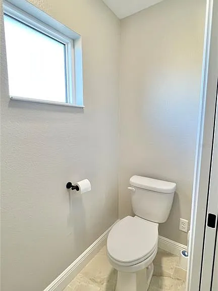17920 SW 66th Pl — Photo 14