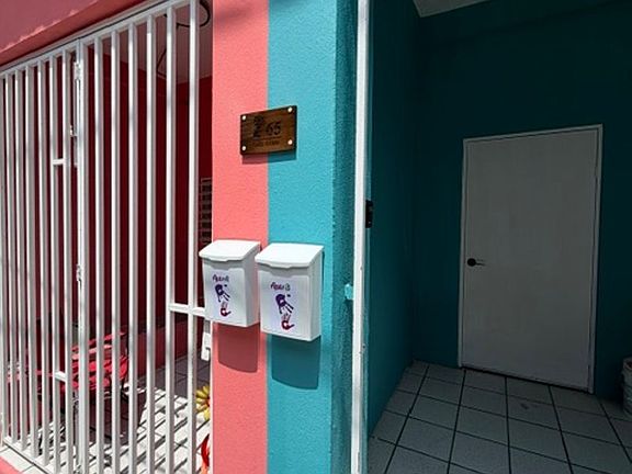 2nd image of 65 Calle Acosta #2