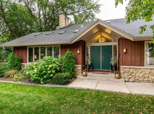 206 Ozark Trl, Madison, WI 53705