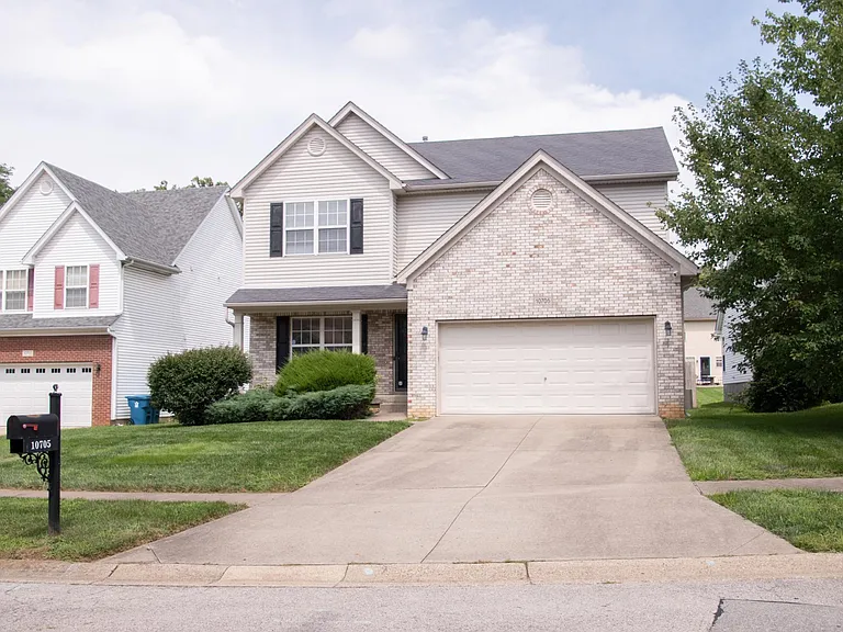 10705 Elkington Ln — Photo 1