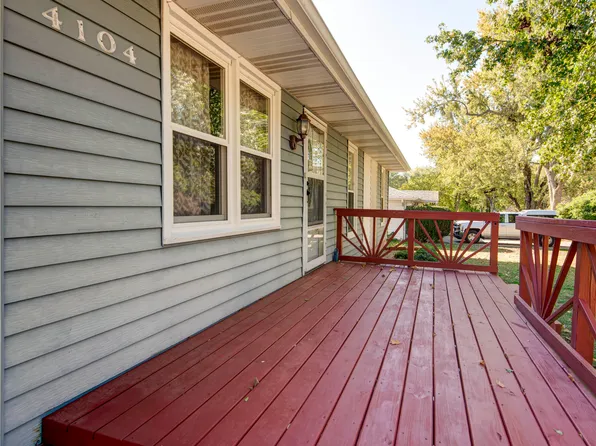 4104 S Meadowlark Drive, Springfield, MO 65807