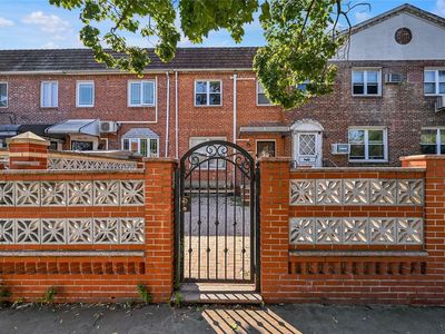 144-26 73rd Avenue, Flushing, NY, 11367