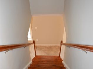 367 Thompsonville Rd, Suffield, CT 06078