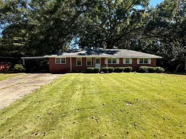 1006 N 1st St, Fort Valley, GA 31030