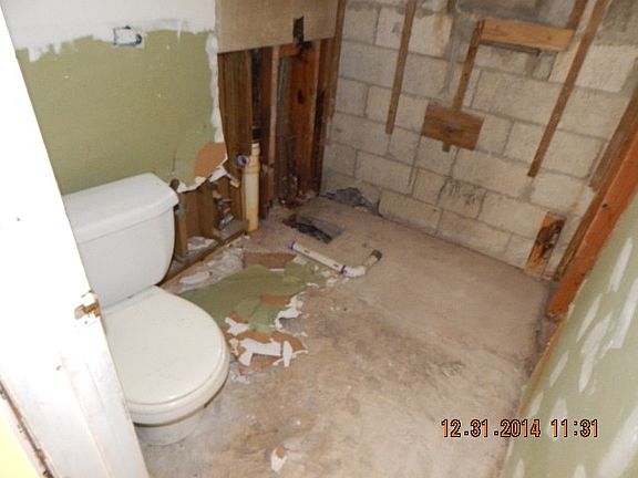 5th image of 12465 NW 18th Ct