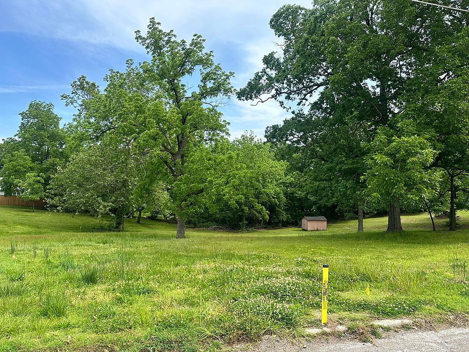 2nd image of Lot 3 E 41st Street
