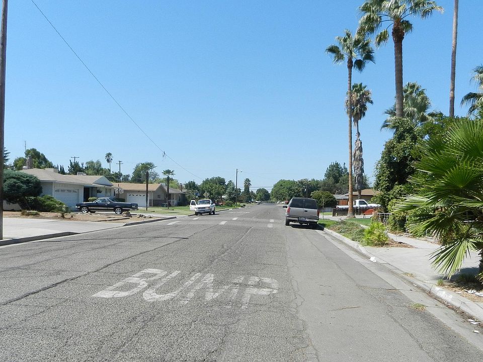 2nd image of 4639 E Cornell Ave