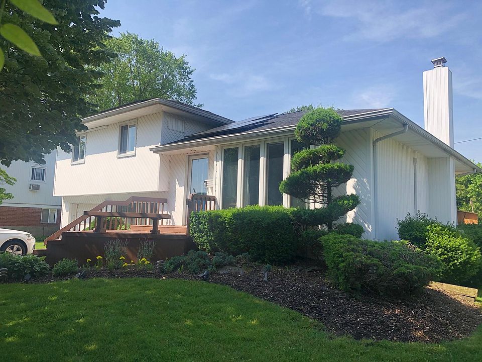 1st image of 10 Alan Ct
