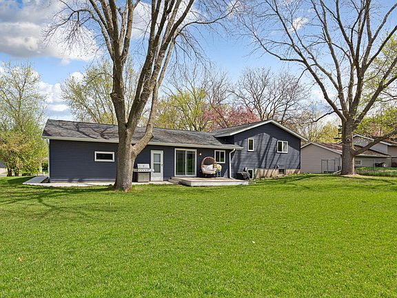 5th image of 1702 McKinley Dr