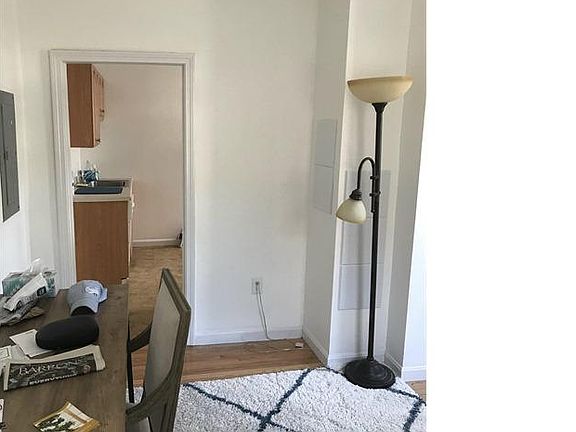 2nd image of 25 Buckley St #1R