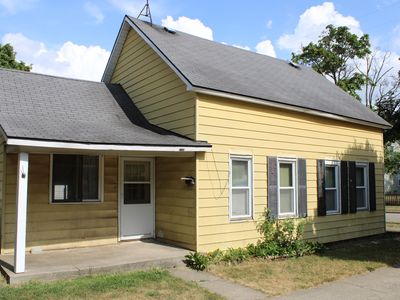 1100 McReynolds Ave NW, Grand Rapids, MI, 49504
