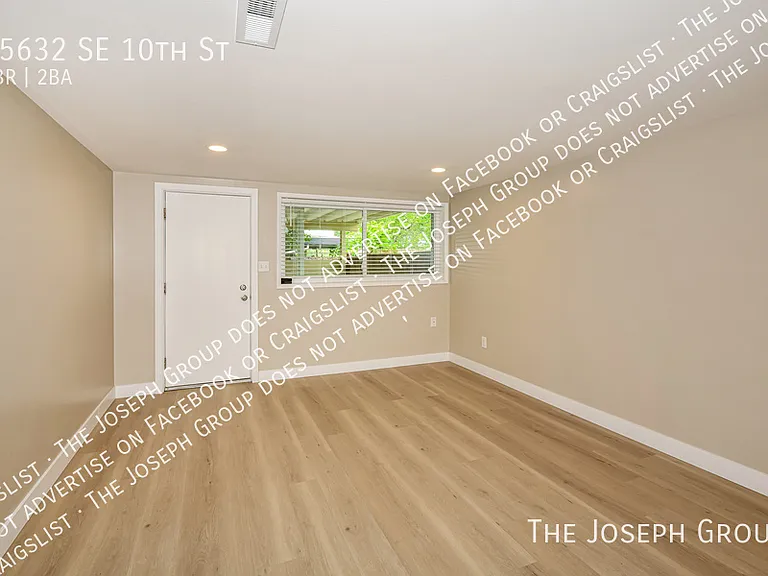 15632 SE 10th St — Photo 13