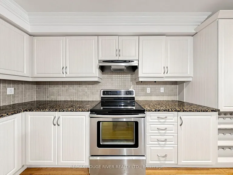 38 Port Union Rd — Photo 12
