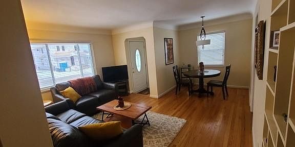 Living and dining room area