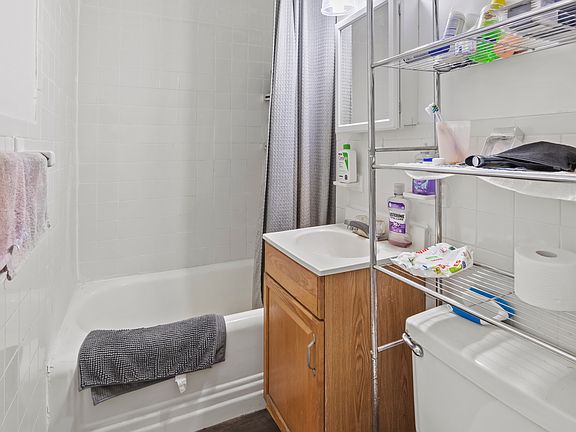5th image of 32-60 43rd St #2F
