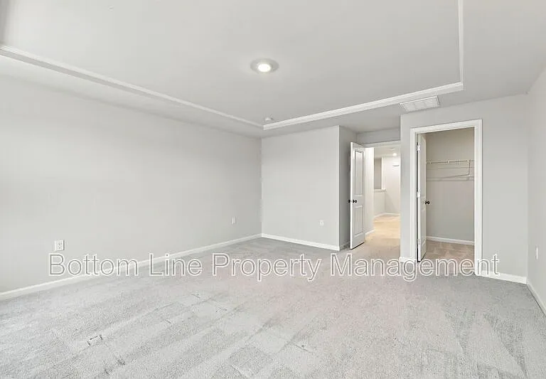 2312 Kasota Ln — Photo 31