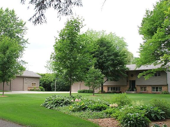 2nd image of 30561 Canada Ave