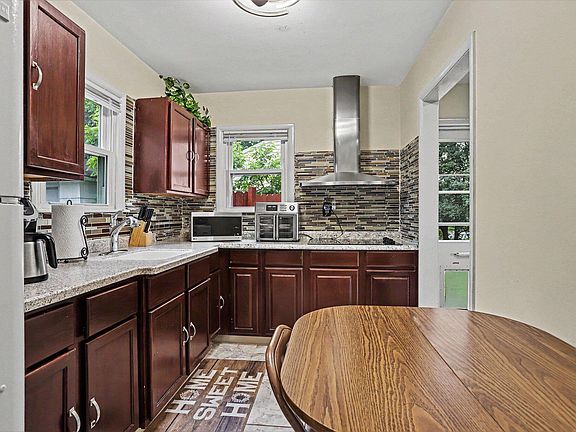 3rd image of 2207 Homecrest Ave