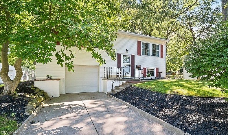 1st image of 3761 Santom Rd N