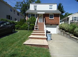 119 Hillcrest St, Staten Island, NY 10308