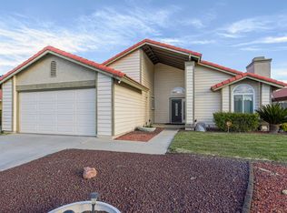1621 Crestview Ct, Lancaster, CA 93535