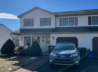 6102 Pond View Dr, Birdsboro, PA