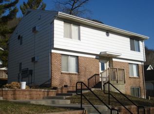 3845 Cliffside Dr, La Crosse, WI 54601