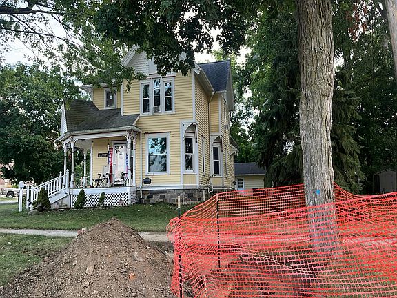 2nd image of 203 W State St