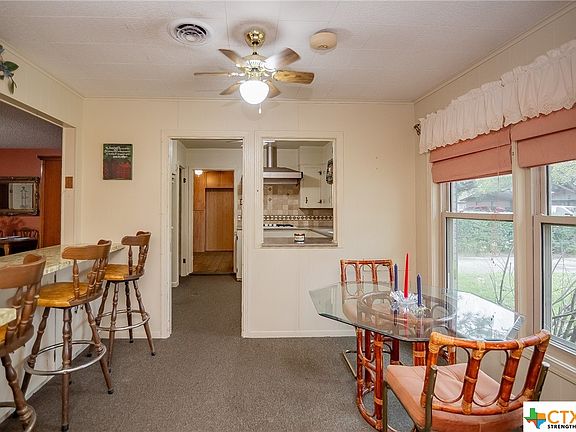5th image of 2407 E Rosebud Ave